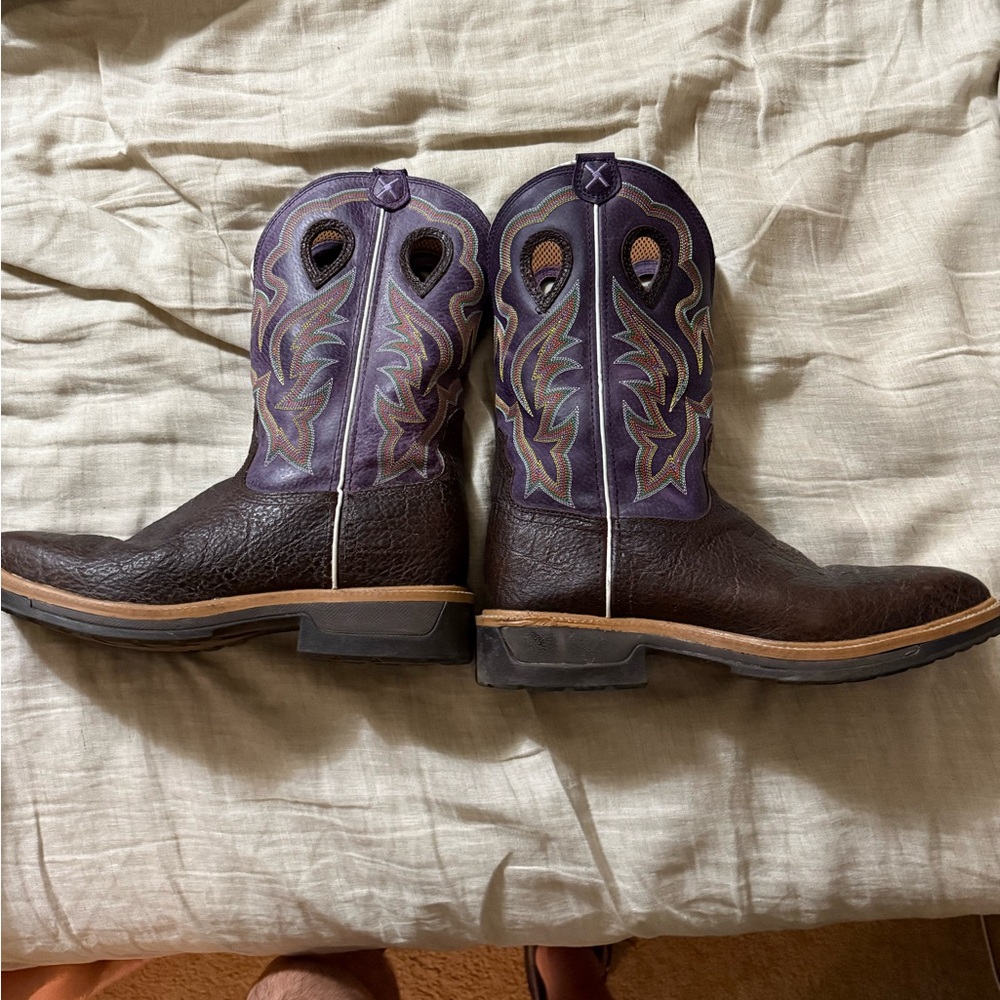 Twisted X size 12d steel toe cowboy boots.